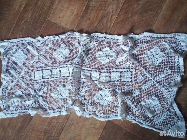 Подзор. Дорожка на комод. Скатерть. Покрывало