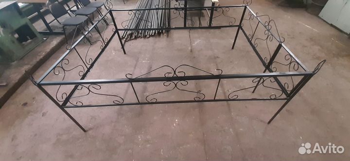 Ограда ритуальная