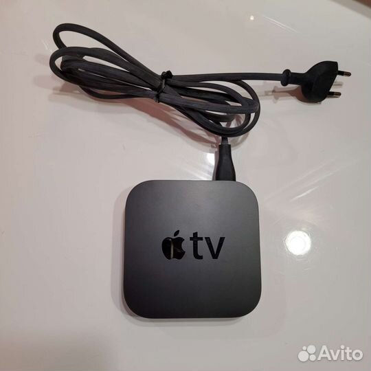 Приставка Apple TV