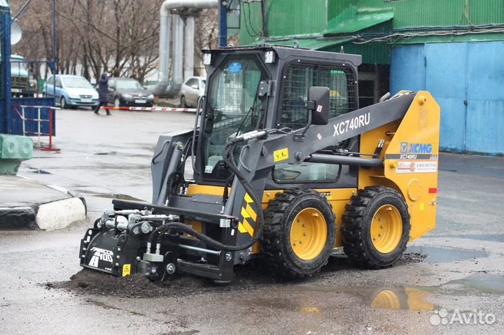 Мини-погрузчик XCMG XC740RU, 2023