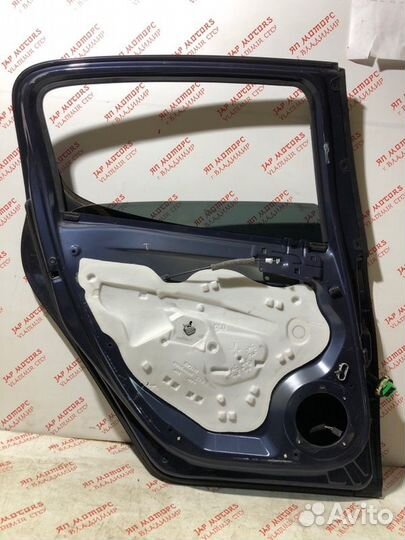 Дверь боковая задняя левая Peugeot 308 хэтчбек EP6