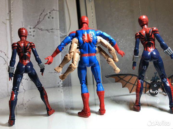 Фигурки Marvel Legends Шестрирукий Человек паук