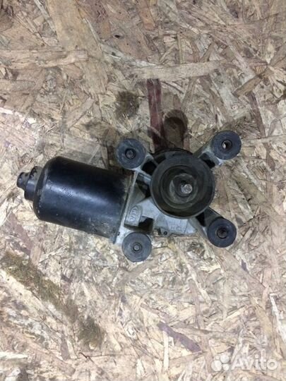 Моторчик стеклоочистителя Kia Spectra