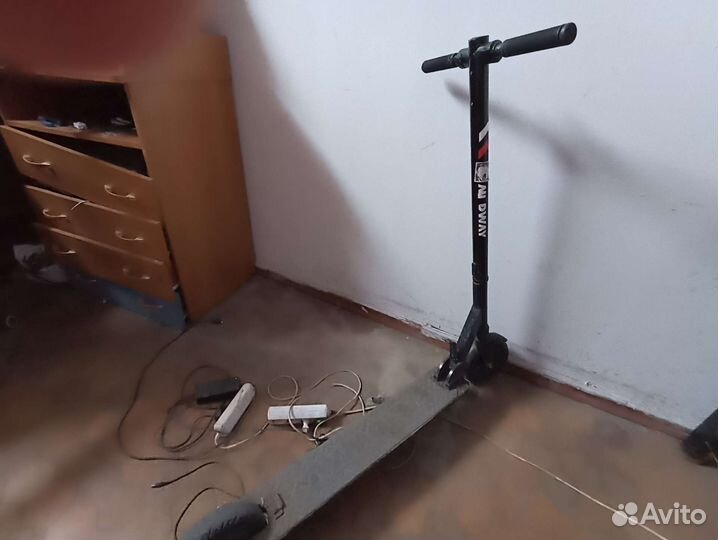 Самокат взрослый электрический бу