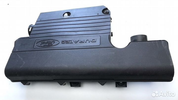 Форд Фьюжен Крышка двигателя