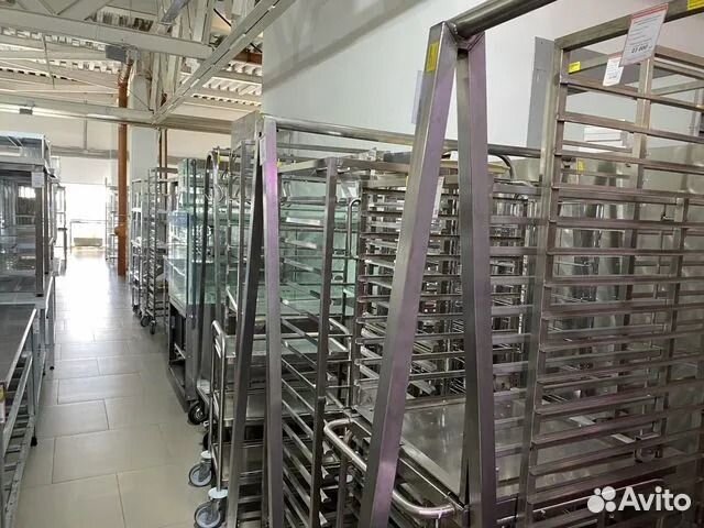 Стеллажи, столы, мойки