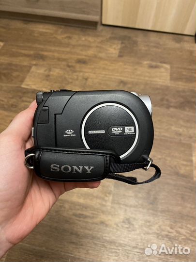 Видеокамера sony dcr-dvd610
