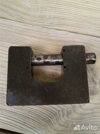 Замок гаражный