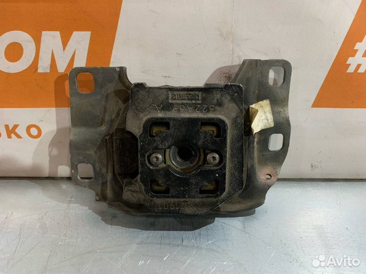 Подушка двигателя Ford Kuga 2 2013