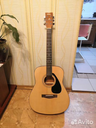 Yamaha F310 6-струнная акустическая гитара