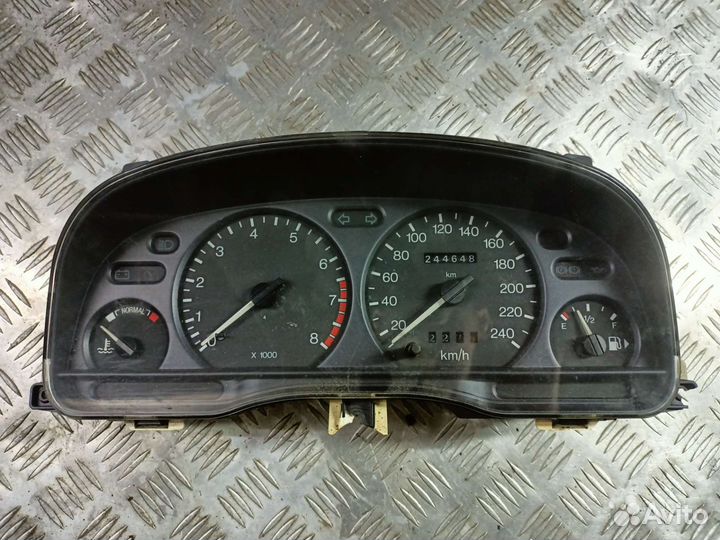 Приборная панель Ford Mondeo 1