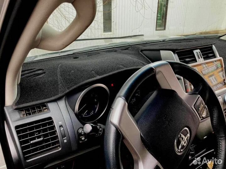 Накидка на панель Toyota Land Cruiser Prado J150