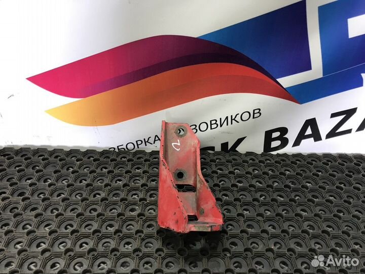 Опора переднего амортизатора правая