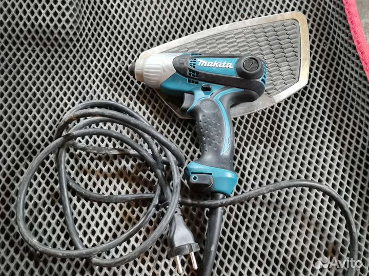 Шуруповерт makita сетевой