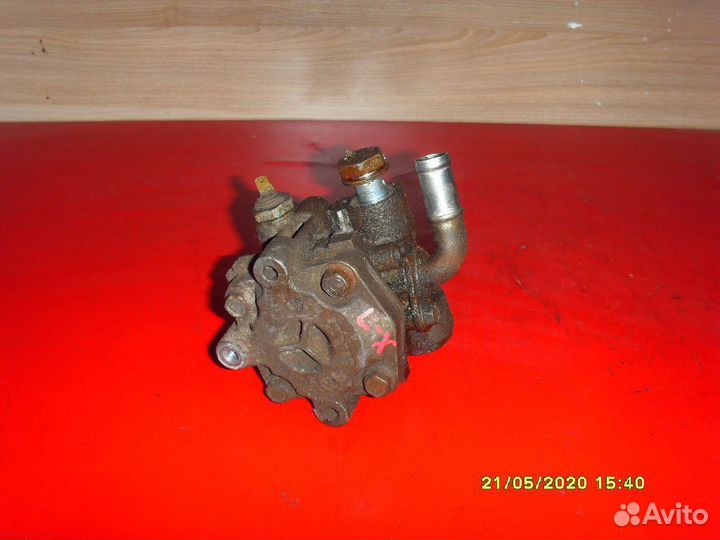 Насос гидроусилителя 4450A107 Mitsubishi Lancer 10