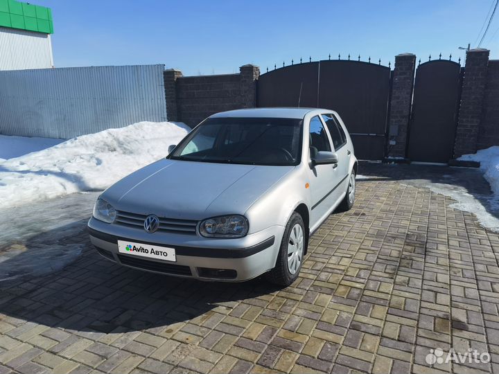 Volkswagen Golf 1.6 МТ, 1998, 327 000 км