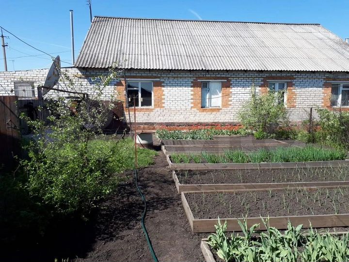 3-к. квартира, 80,8 м², 1/1 эт.