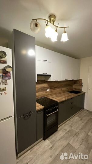 Кухонный гарнитур кухня модный