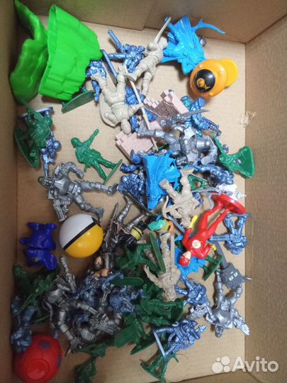 Игрушки для мальчика пакетом