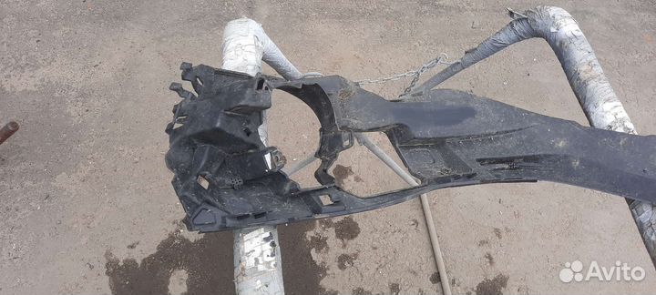 Кронштейн птф Л. BMW X5 F15/2015