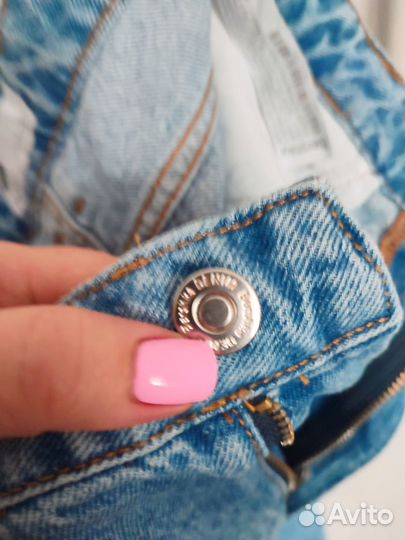 Джинсы bershka широкие женские