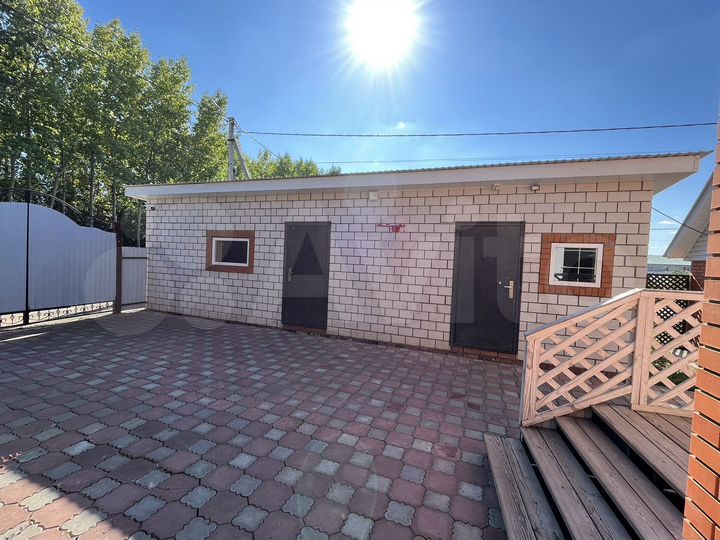 Дом 140 м² на участке 12 сот.