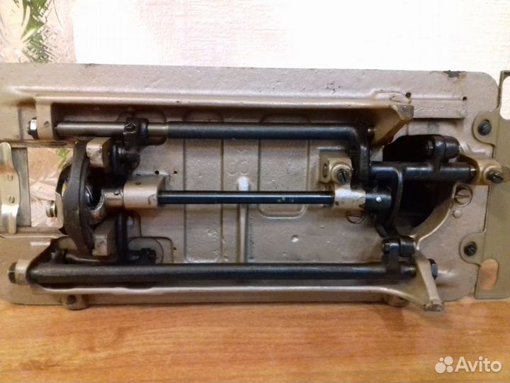 Швейная машина