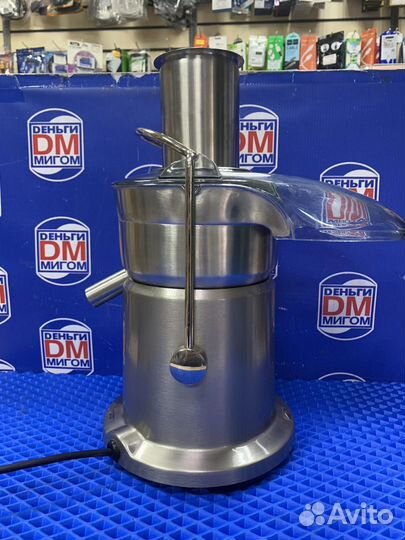 А) Соковыжималка Bork JU CUN 20120 bk 1200W(42607)