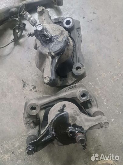 Поворотный кулак с суппортами 1jz ge vvt-i