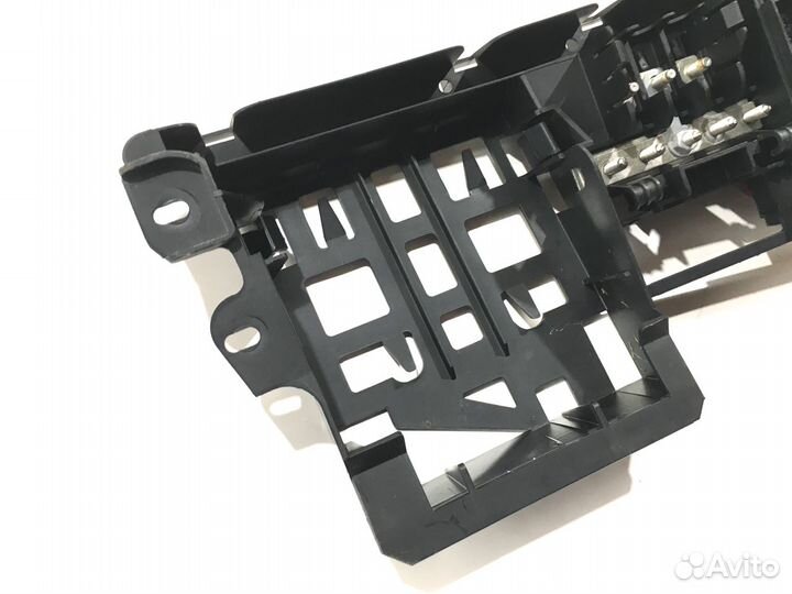 Блок предохранителей Audi A8 D3