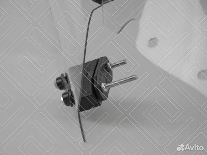 Стекло ветровое для снегохода BRP skandic 2011