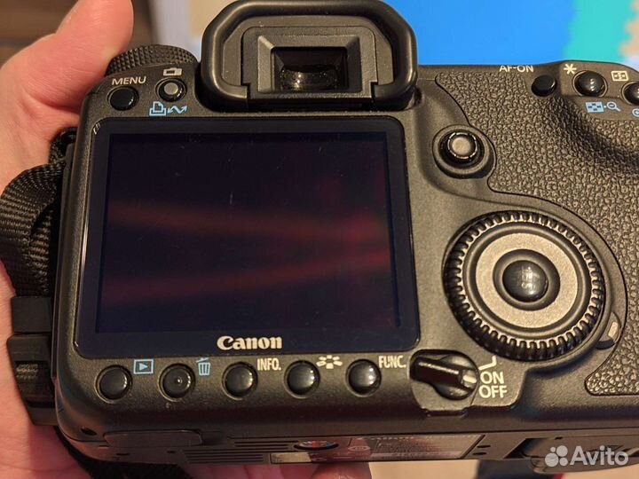 Зеркальный фотоаппарат Canon 50D