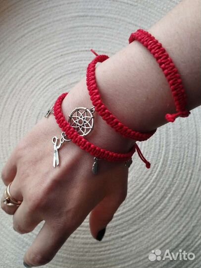 Браслет красная нить 