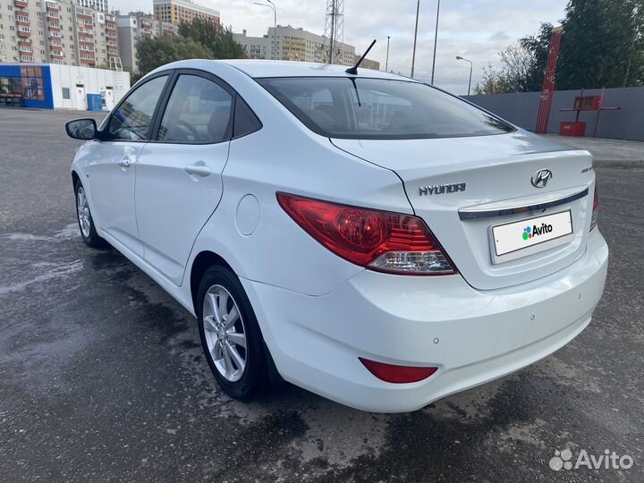 Hyundai Solaris 1.6 AT, 2012, 135 225 км