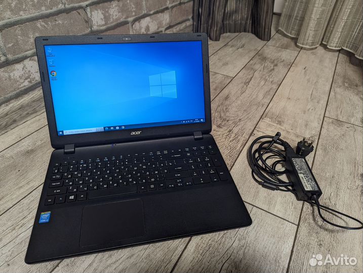 Ноутбук Acer i3-5005U/Intel HD 5500/500 HDD/4 RAM