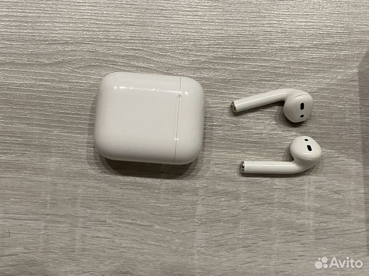 Airpods 2