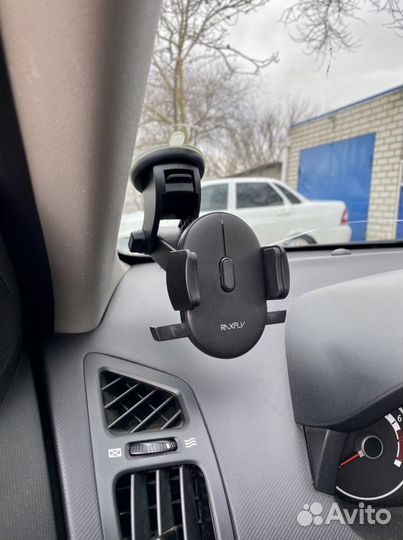 Держатель телефона