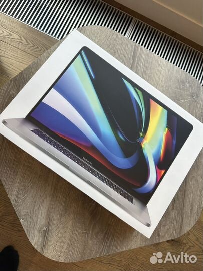 Коробка от macbook pro