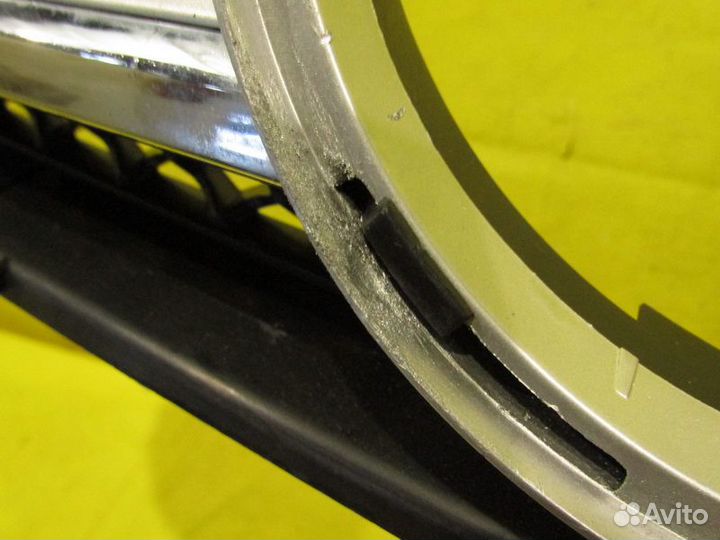 Решетка радиатора Mercedes E 207 09-13г 79904