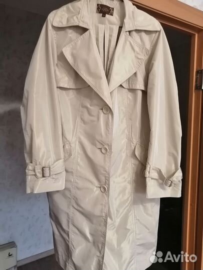 Плащ женский
