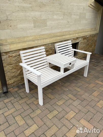 Скамья для сада в классическом стиле