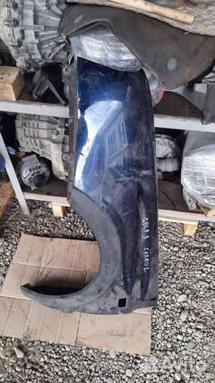 Переднее левое крыло Volkswagen Golf 3