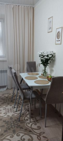 2-к. квартира, 56 м², 1/9 эт.