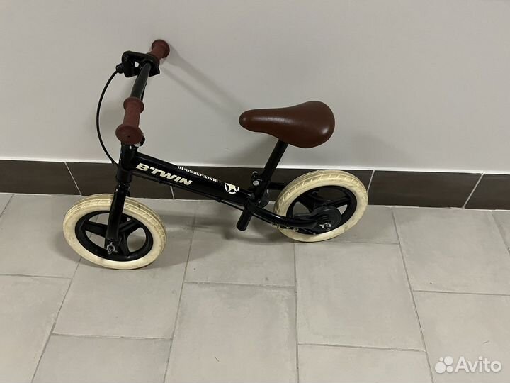 Беговел run ride 520 10 дюймов btwin