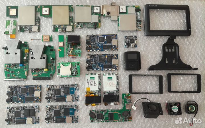 Запчасти для портативных DVD, навигаторов, плееров