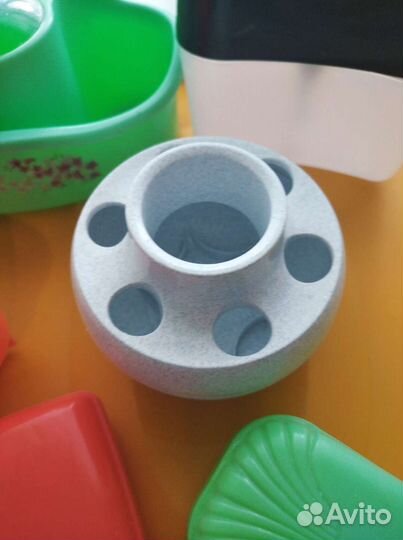 Принадлежности для ванной и кухни