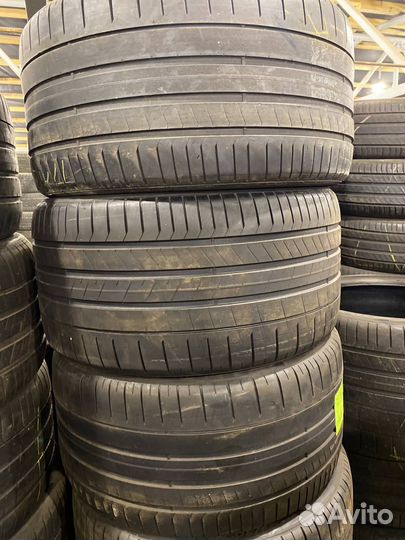 Pirelli P Zero Sports CAR 315/30 R21