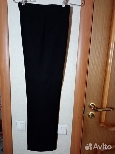 Брюки классические женские разм. 46-48