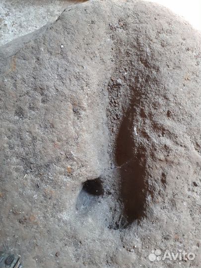 Каменные жернова