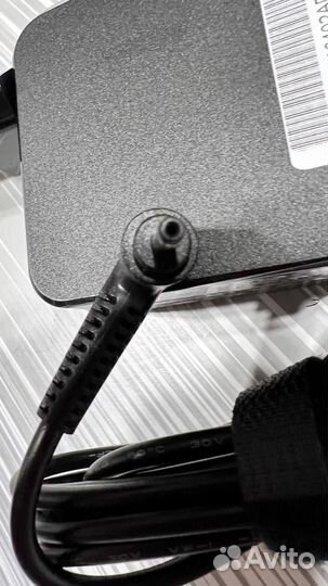 Блок питания Asus 19V 2.37A 3.0x1.1 45W Новый